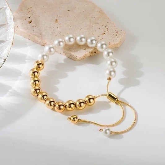 Adjustable Pearls and Gold Bracelet