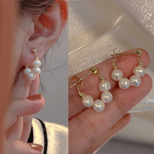 Dangle Pearls Earrings