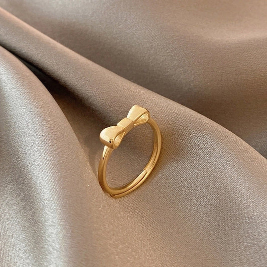 Gold Bow Ring